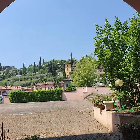 Garda Accessible شقة بادينغي سول غاردا
