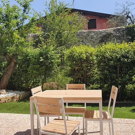 Garda Accessible Apartmán *